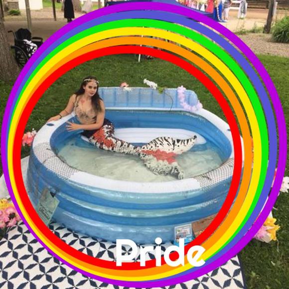 Meet your Posher, Katie - Picture 1 of 1